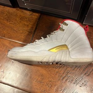 Jordan 12 retro white/ university red